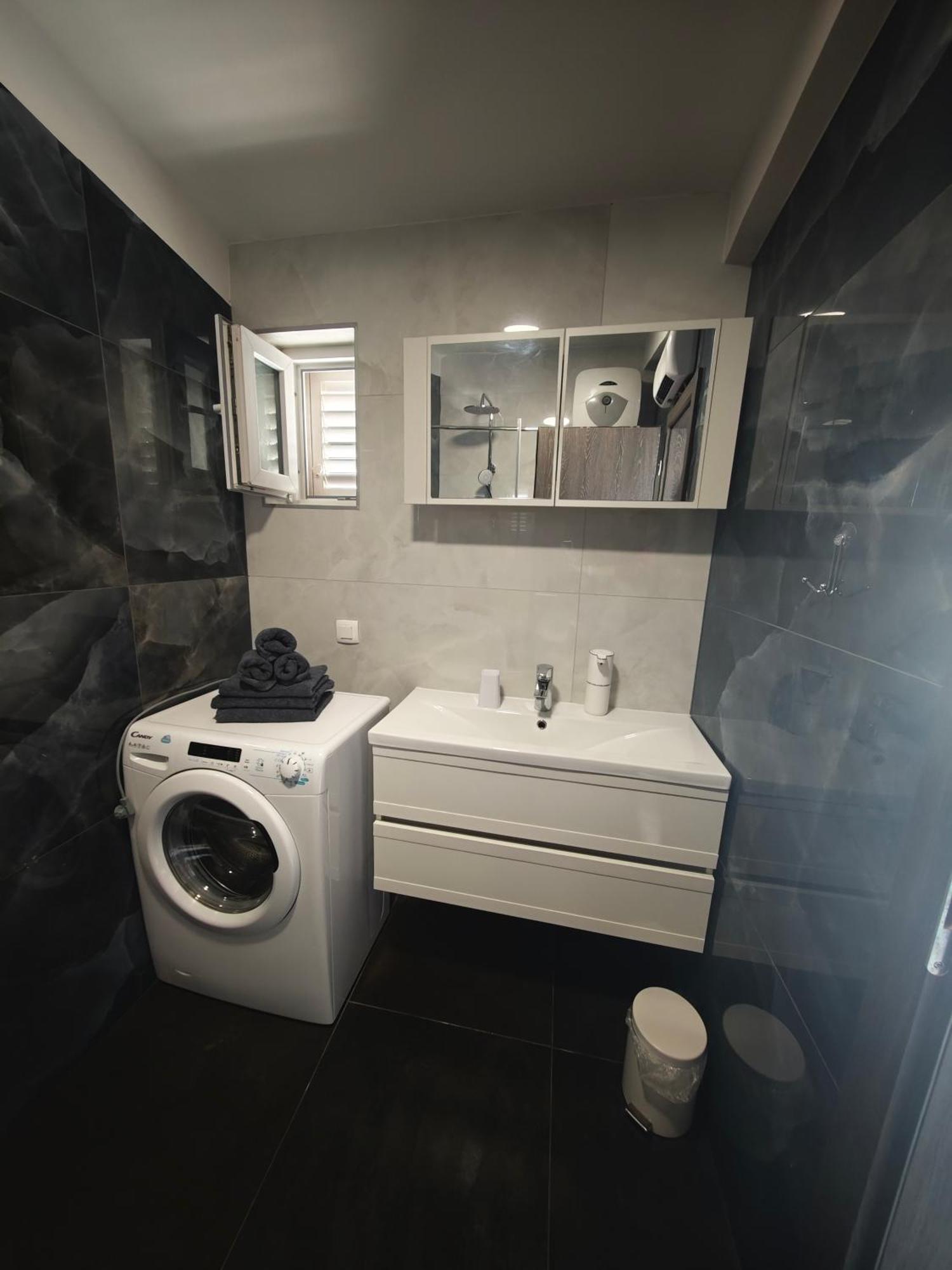 Apartman Lux 마카르스카 외부 사진